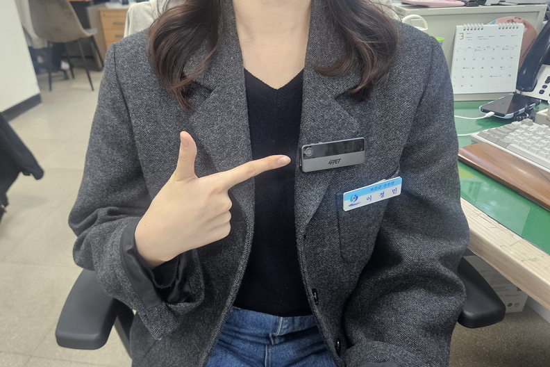 보은군, 민원담당자에 '몸에 다는 카메라' 지급
